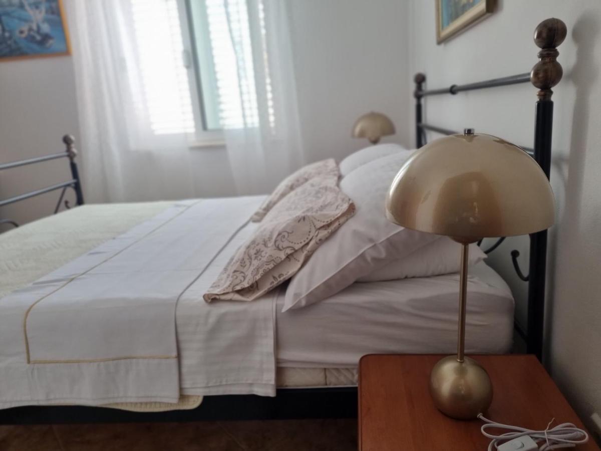 Holiday Apartment 1 Оребич Экстерьер фото