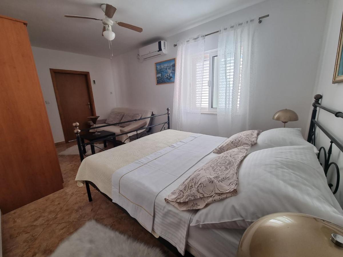 Holiday Apartment 1 Оребич Экстерьер фото