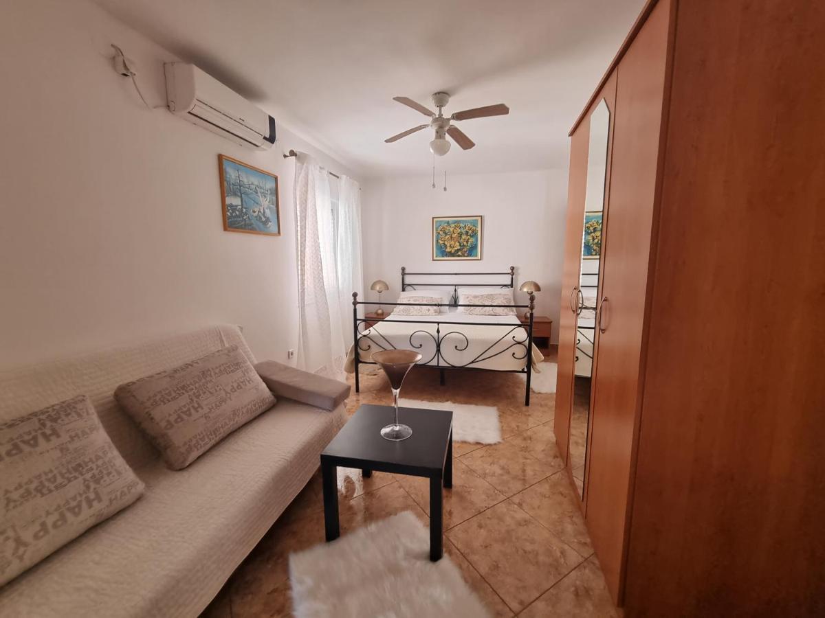 Holiday Apartment 1 Оребич Экстерьер фото