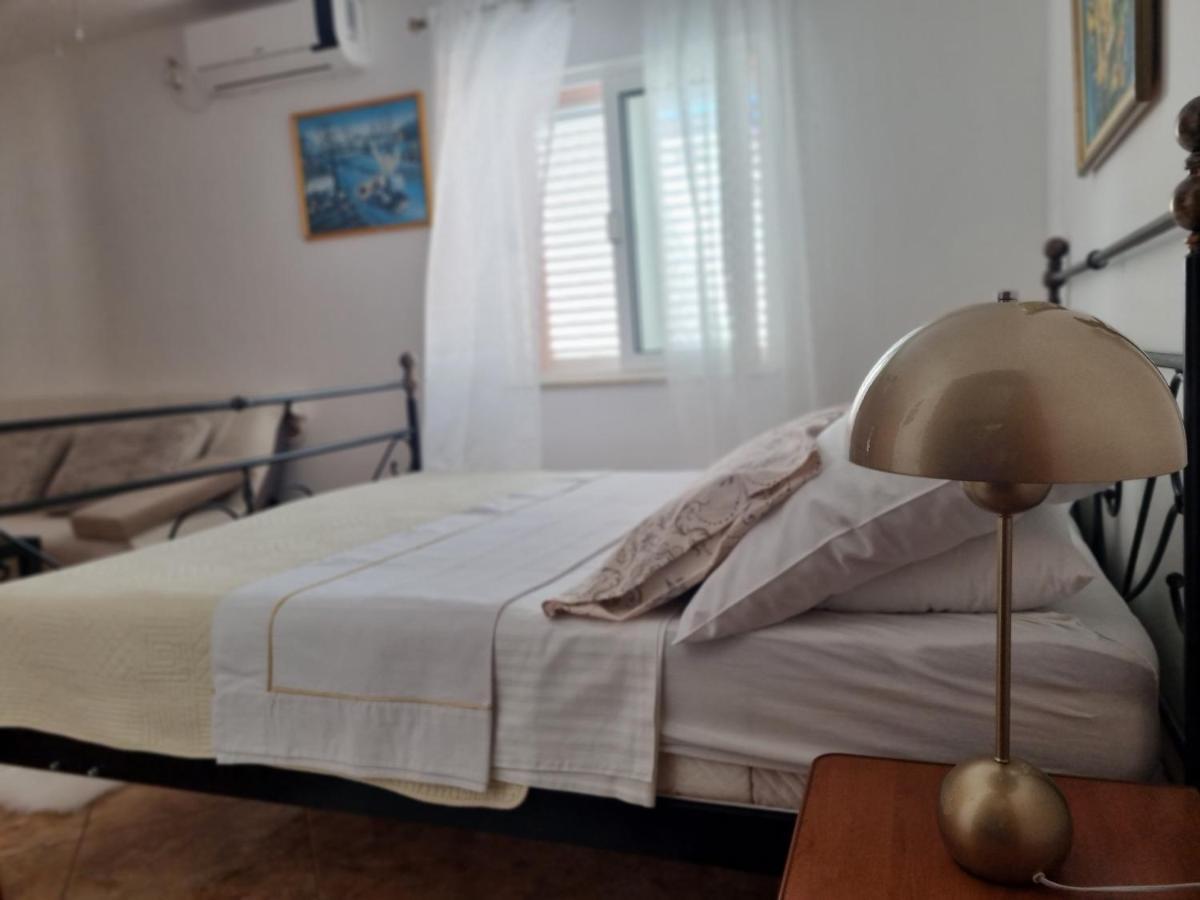 Holiday Apartment 1 Оребич Экстерьер фото